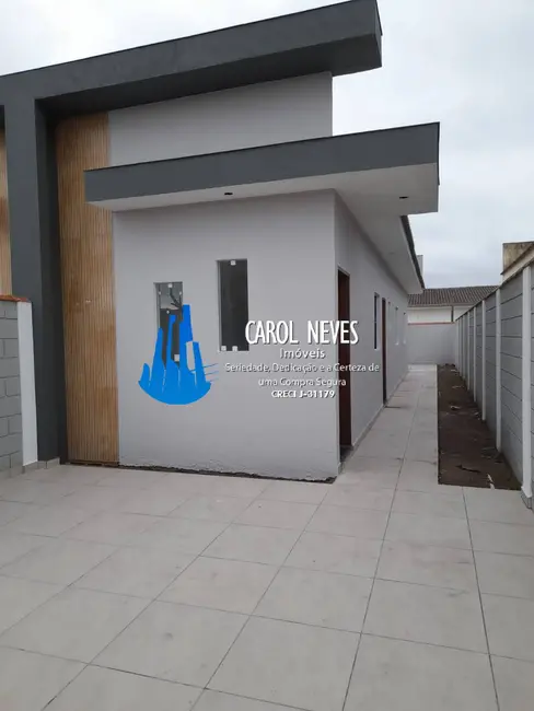 Foto 1 de Casa com 2 quartos à venda, 43m2 em Itanhaem - SP