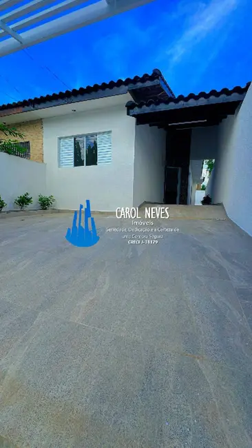 Foto 2 de Casa com 3 quartos à venda, 75m2 em Peruibe - SP