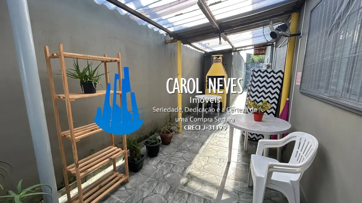 Foto 8 de Casa com 2 quartos à venda, 68m2 em Mongagua - SP