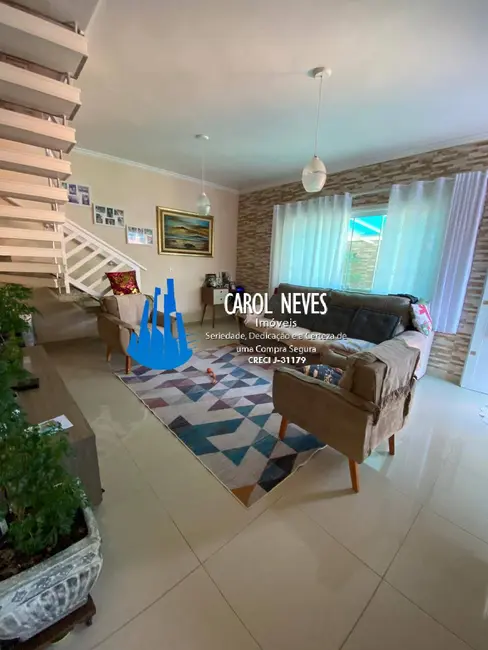Sobrado com 3 quartos à venda, 131m2 em Itanhaem - SP - imagem 7 Foto 7 de Sobrado com 3 quartos à venda, 131m2 em Itanhaem - SP