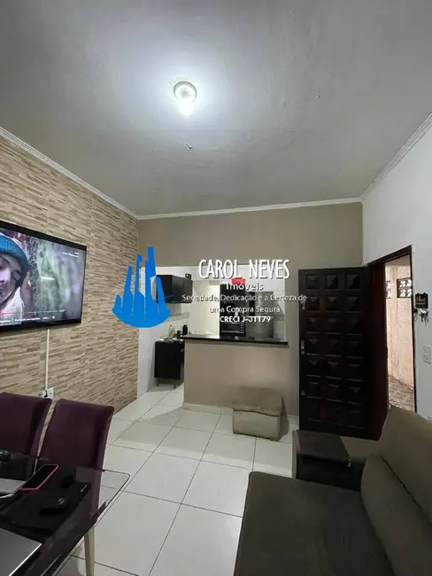 Casa com 2 quartos à venda, 60m2 em Ocian, Praia Grande - SP - imagem 5 Foto 5 de Casa com 2 quartos à venda, 60m2 em Ocian, Praia Grande - SP