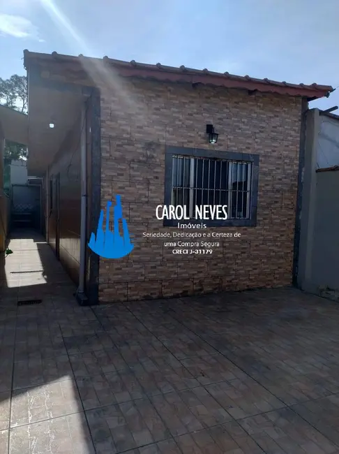 Foto 2 de Casa com 2 quartos à venda, 65m2 em Mongagua - SP