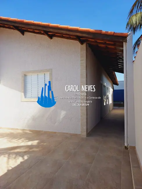 Foto 1 de Casa com 2 quartos à venda, 75m2 em Itanhaem - SP