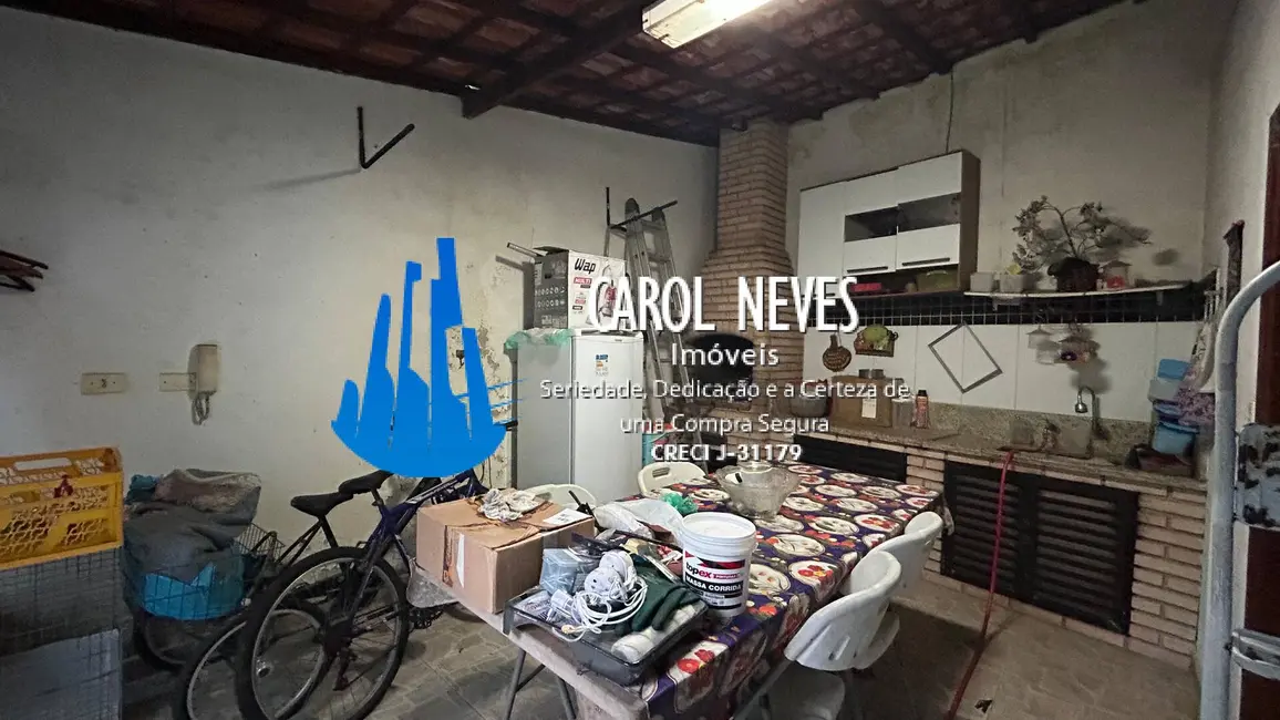 Sobrado com 3 quartos à venda, 160m2 em Canto do Forte, Praia Grande - SP - imagem 5 Foto 5 de Sobrado com 3 quartos à venda, 160m2 em Canto do Forte, Praia Grande - SP