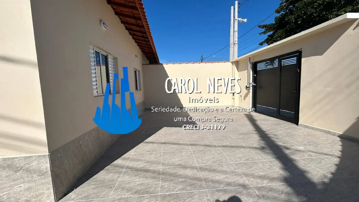 Foto 4 de Casa com 2 quartos à venda, 75m2 em Mongagua - SP