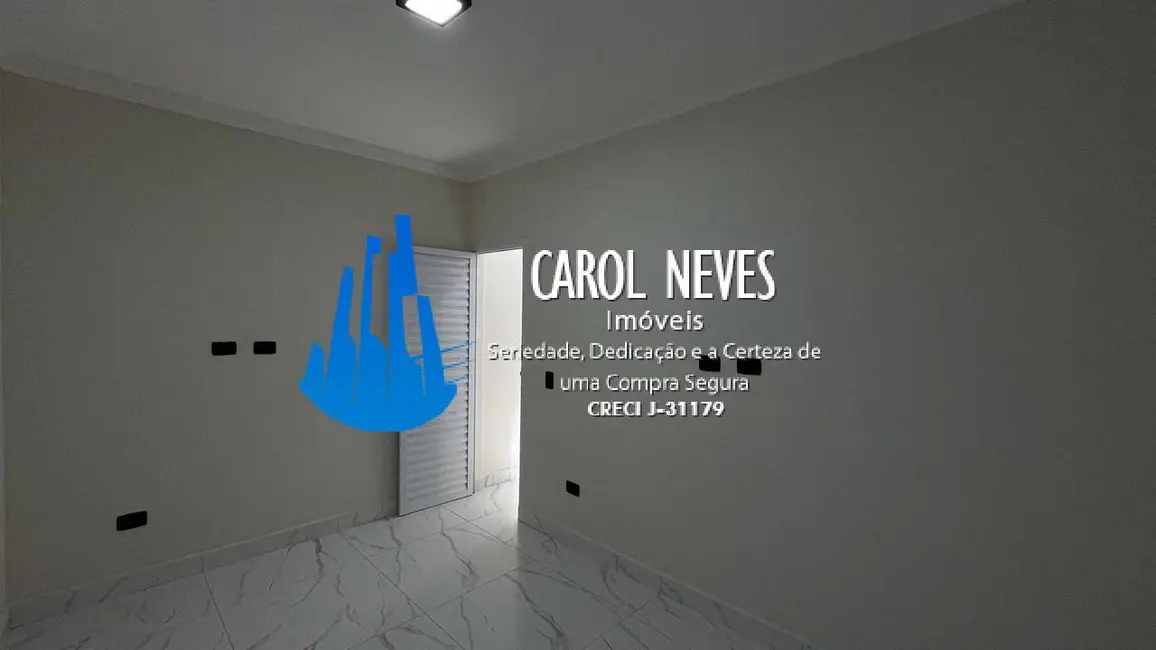 Foto 9 de Casa com 2 quartos à venda, 65m2 em Itanhaem - SP