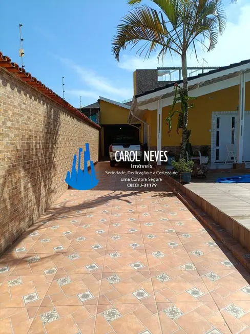 Foto 2 de Casa com 4 quartos à venda, 286m2 em Mongagua - SP