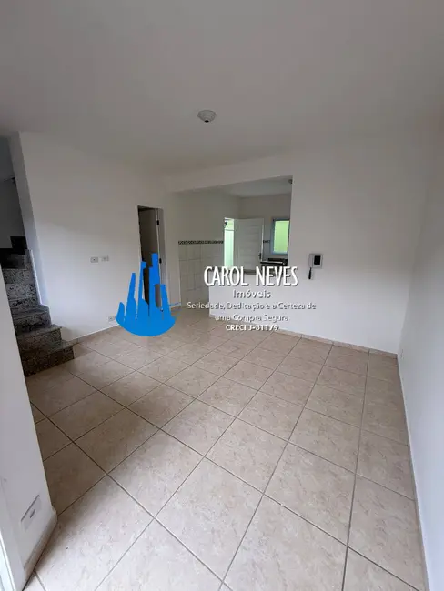 Foto 4 de Casa com 2 quartos à venda, 80m2 em Mongagua - SP