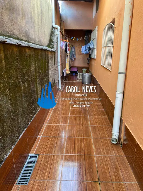 Foto 6 de Casa com 2 quartos à venda, 65m2 em Mongagua - SP