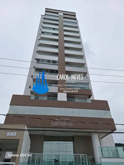 Foto 2 de Apartamento com 2 quartos à venda e para alugar, 71m2 em Centro, Mongagua - SP