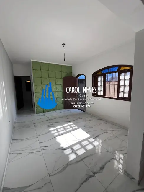 Foto 2 de Casa com 2 quartos à venda, 86m2 em Mongagua - SP