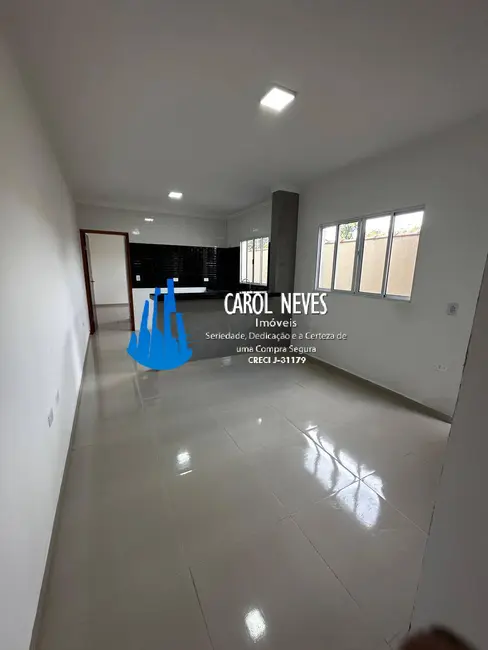 Casa com 2 quartos à venda, 66m2 em Itanhaem - SP - imagem 3 Foto 3 de Casa com 2 quartos à venda, 66m2 em Itanhaem - SP