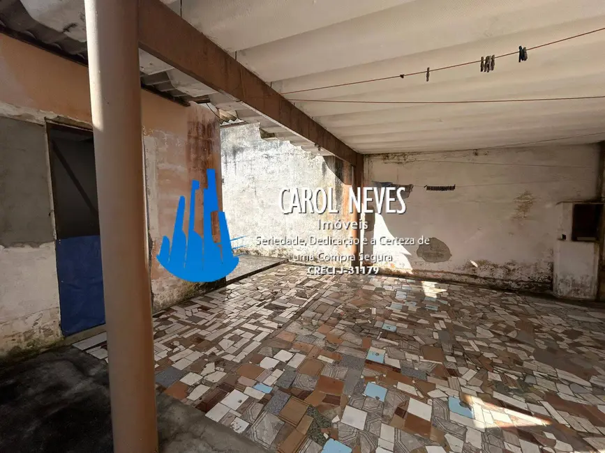 Foto 4 de Casa com 2 quartos à venda, 85m2 em Mongagua - SP