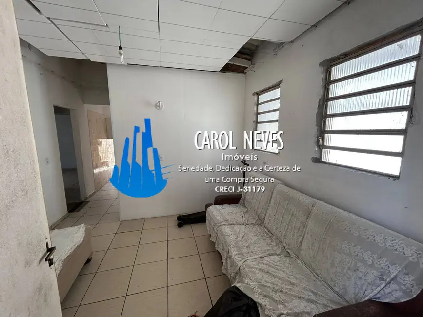 Foto 8 de Casa com 2 quartos à venda, 85m2 em Mongagua - SP