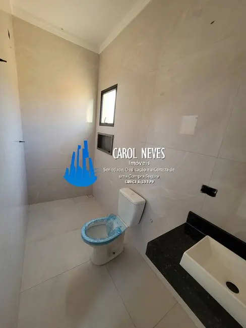 Foto 9 de Casa com 2 quartos à venda, 63m2 em Itanhaem - SP