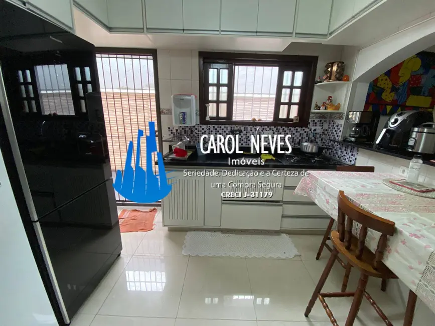 Foto 6 de Casa com 2 quartos à venda, 80m2 em Mongagua - SP