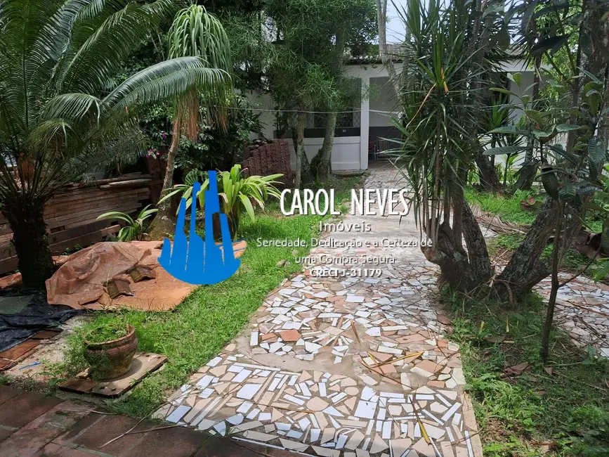 Casa com 3 quartos à venda e para alugar, 200m2 em Mongagua - SP - imagem 3 Foto 3 de Casa com 3 quartos à venda e para alugar, 200m2 em Mongagua - SP