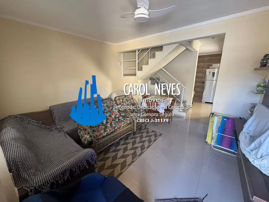 Foto 7 de Casa com 2 quartos à venda, 108m2 em Mongagua - SP