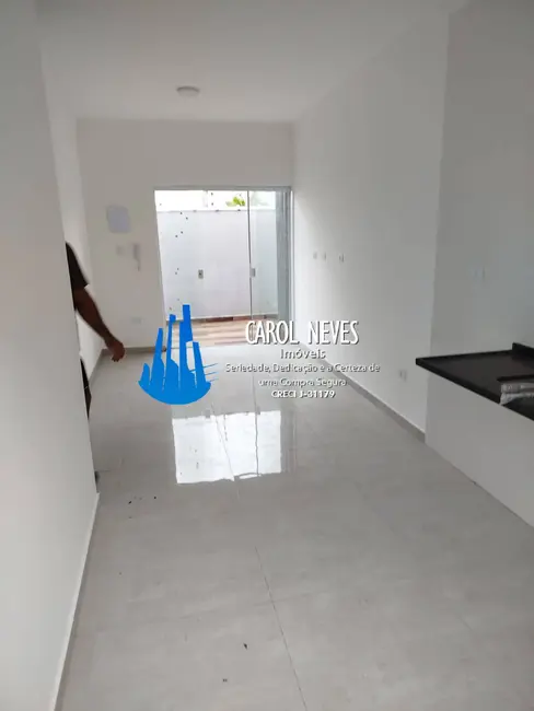 Casa de Condomínio com 2 quartos à venda, 62m2 em Itanhaem - SP - imagem 3 Foto 3 de Casa de Condomínio com 2 quartos à venda, 62m2 em Itanhaem - SP