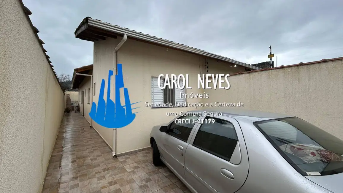 Foto 2 de Casa com 2 quartos à venda, 63m2 em Mongagua - SP