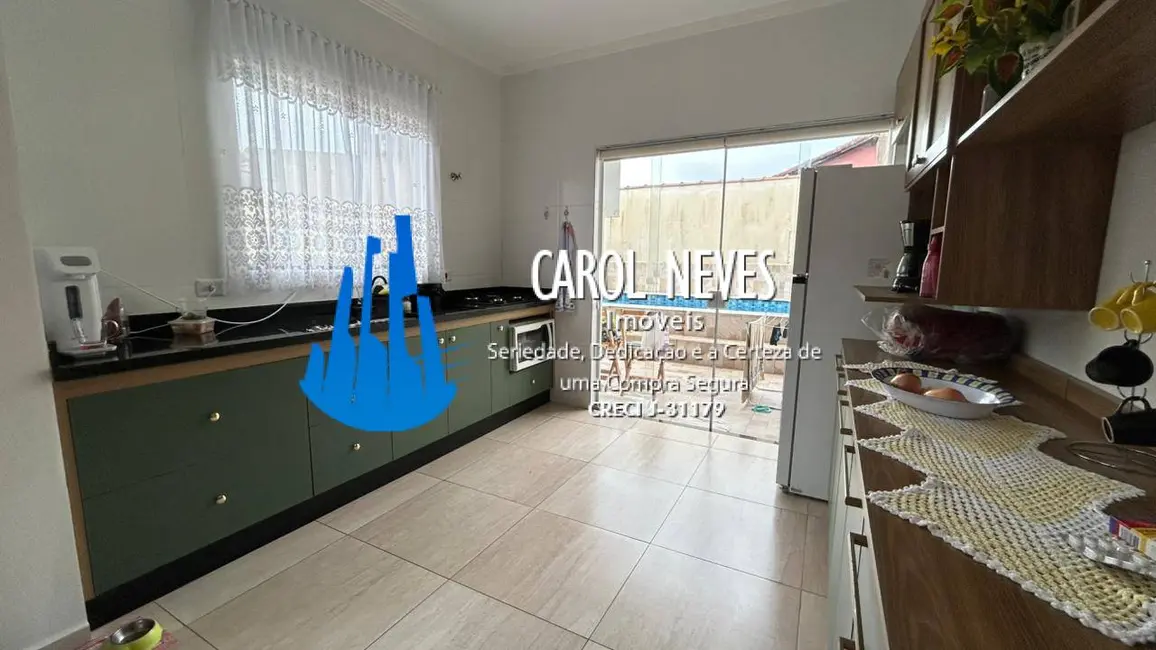 Foto 5 de Casa com 2 quartos à venda, 63m2 em Mongagua - SP