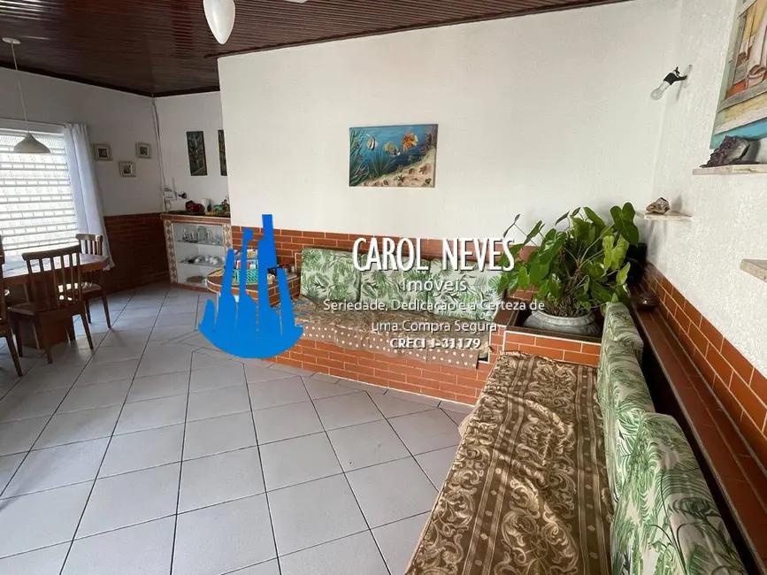 Foto 6 de Casa com 4 quartos à venda, 137m2 em Mongagua - SP