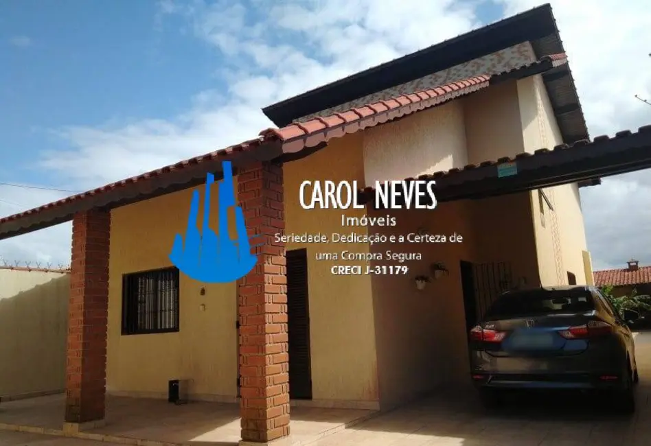 Foto 3 de Casa com 4 quartos à venda, 225m2 em Itanhaem - SP