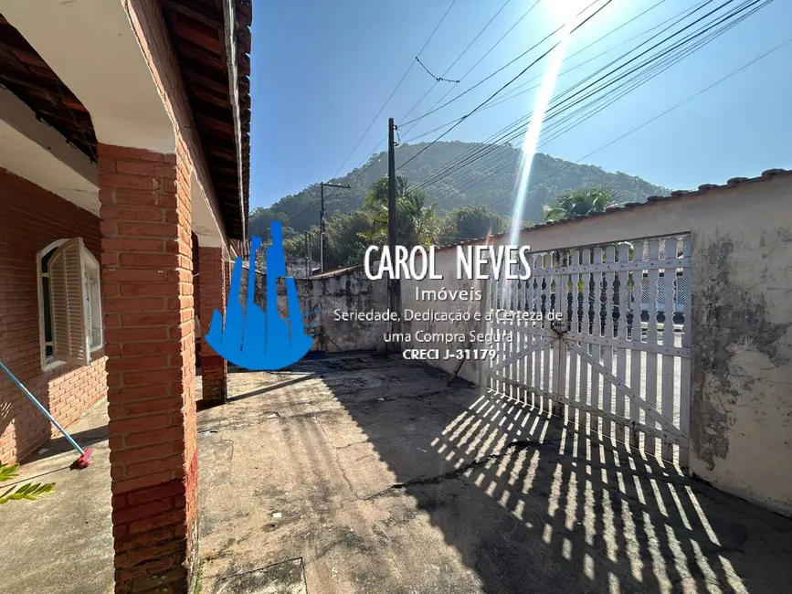 Foto 3 de Casa com 2 quartos à venda, 195m2 em Mongagua - SP