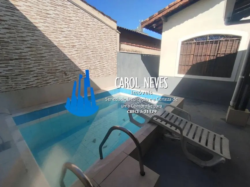 Foto 2 de Casa com 3 quartos à venda, 119m2 em Mongagua - SP