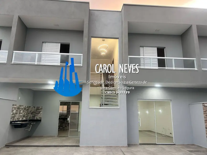 Foto 8 de Sobrado com 3 quartos à venda, 107m2 em Itanhaem - SP