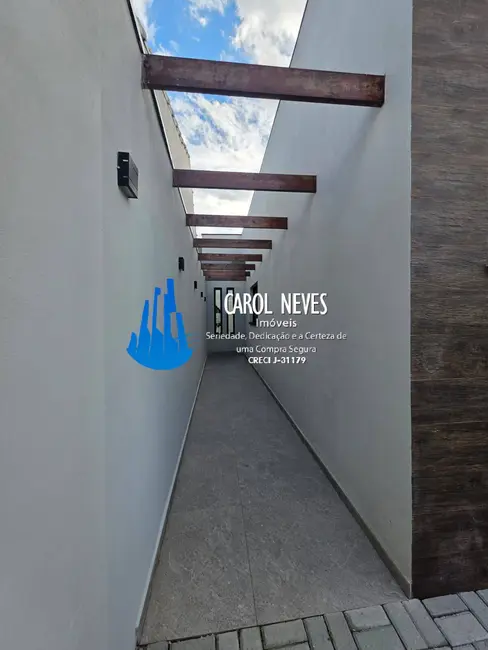 Foto 4 de Casa com 2 quartos à venda, 75m2 em Mongagua - SP