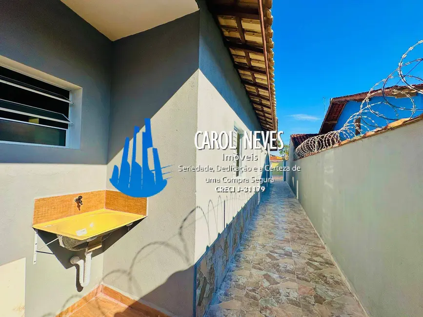 Foto 9 de Casa com 2 quartos à venda, 65m2 em Itanhaem - SP