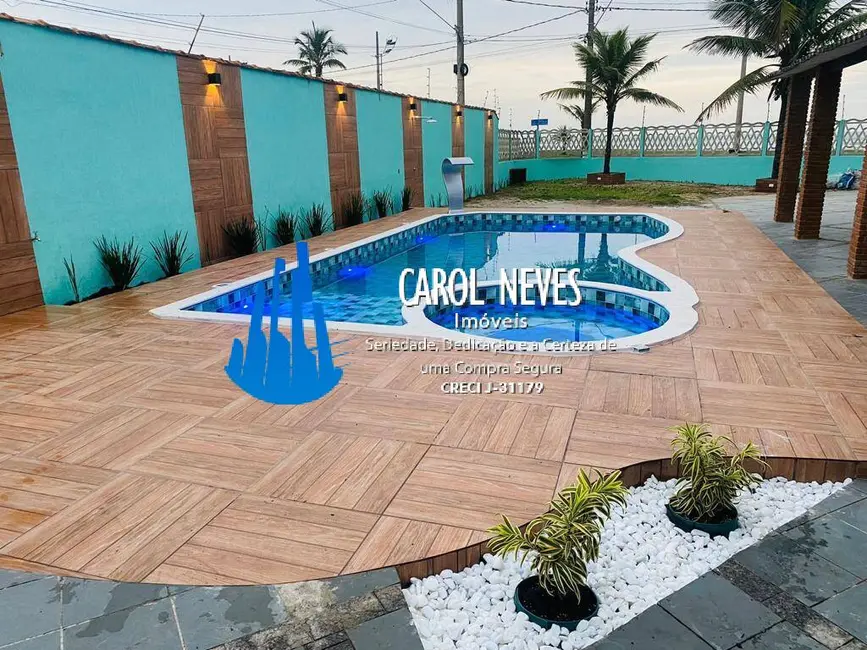 Foto 2 de Casa com 5 quartos à venda, 220m2 em Mongagua - SP