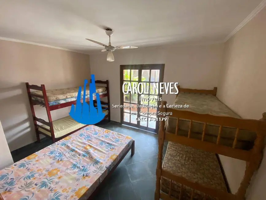 Foto 9 de Casa com 5 quartos à venda, 220m2 em Mongagua - SP