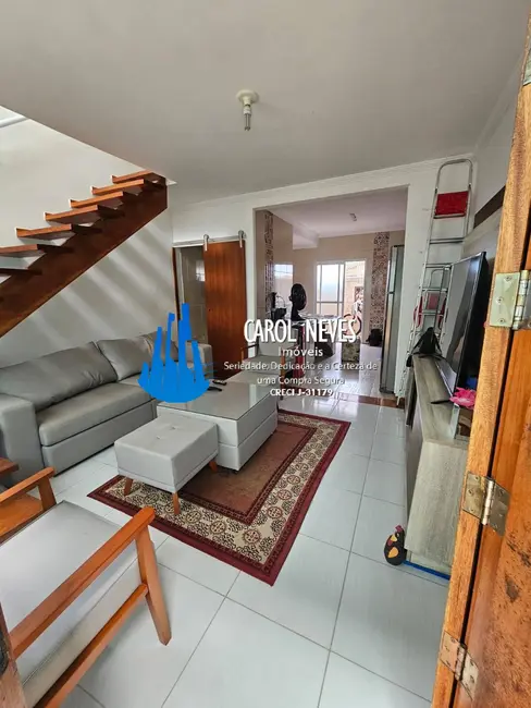 Foto 8 de Casa com 2 quartos à venda, 70m2 em Mongagua - SP