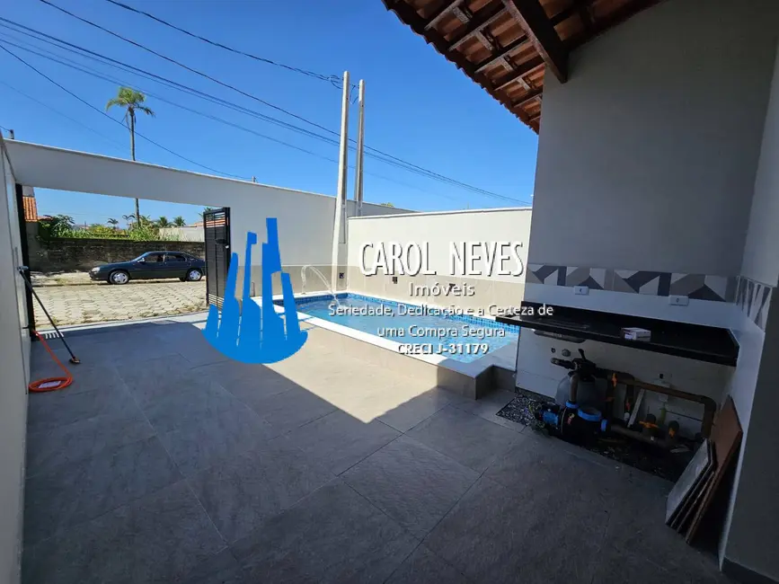 Foto 2 de Casa com 3 quartos à venda, 85m2 em Itanhaem - SP