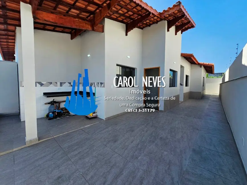 Foto 2 de Casa com 3 quartos à venda, 75m2 em Itanhaem - SP