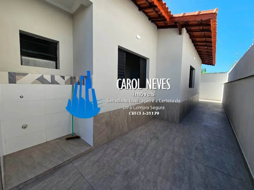 Foto 3 de Casa com 3 quartos à venda, 75m2 em Itanhaem - SP