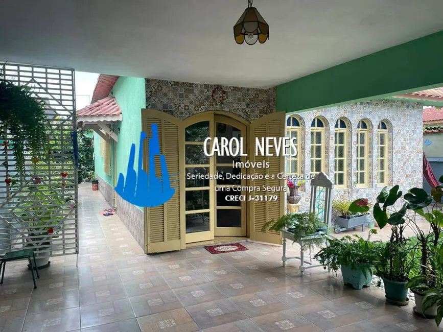 Foto 2 de Casa com 2 quartos à venda, 260m2 em Itanhaem - SP