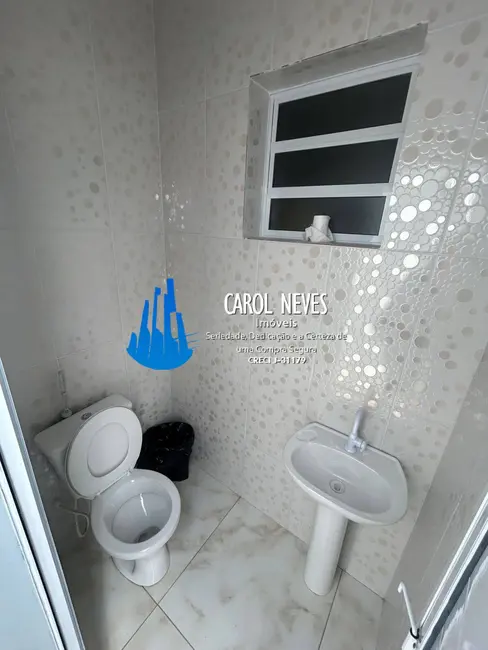 Foto 7 de Casa com 2 quartos à venda, 210m2 em Mongagua - SP