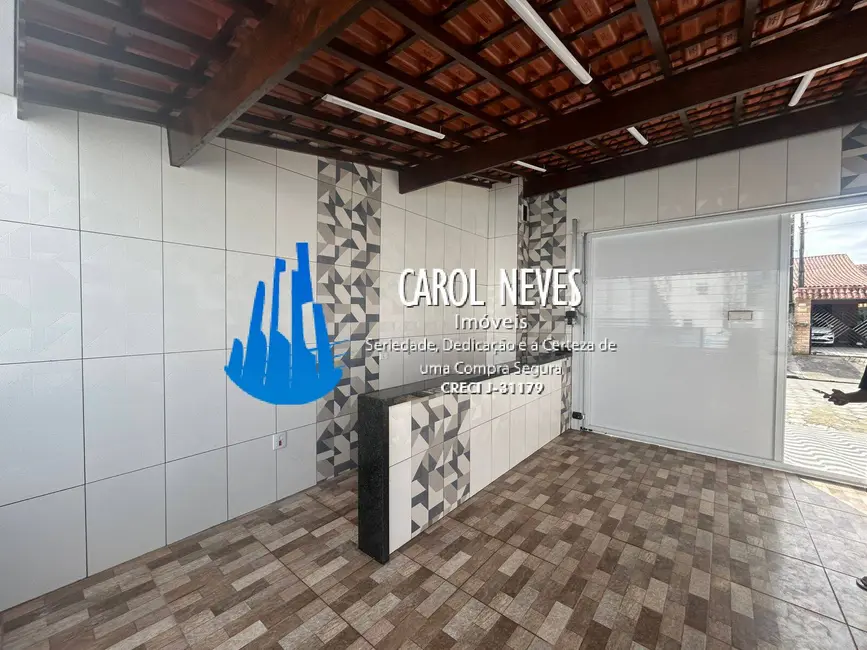 Foto 8 de Casa com 2 quartos à venda, 210m2 em Mongagua - SP