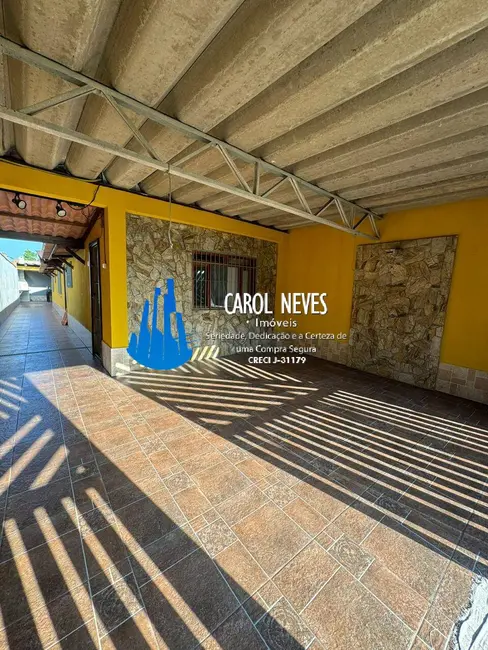 Foto 2 de Casa com 2 quartos à venda em Mongagua - SP