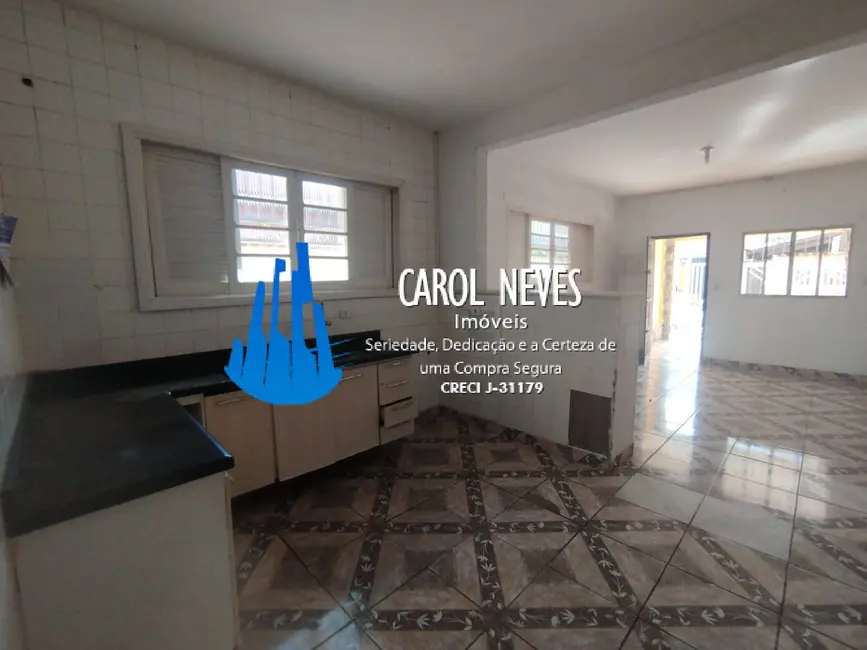 Casa com 4 quartos para alugar, 138m2 em Centro, Mongagua - SP - imagem 2 Foto 2 de Casa com 4 quartos para alugar, 138m2 em Centro, Mongagua - SP