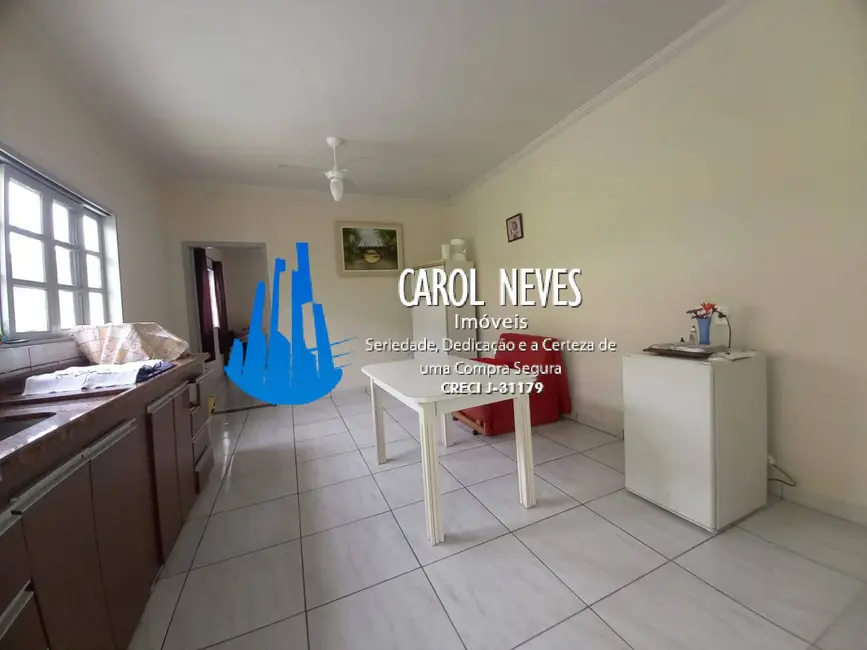 Foto 4 de Casa com 2 quartos à venda, 150m2 em Itanhaem - SP