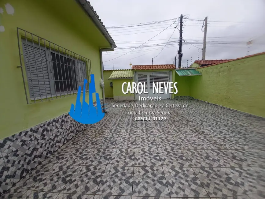 Foto 2 de Casa com 2 quartos à venda, 150m2 em Itanhaem - SP
