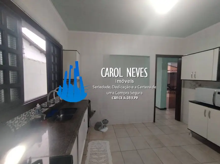 Foto 8 de Casa com 3 quartos à venda, 192m2 em Itanhaem - SP