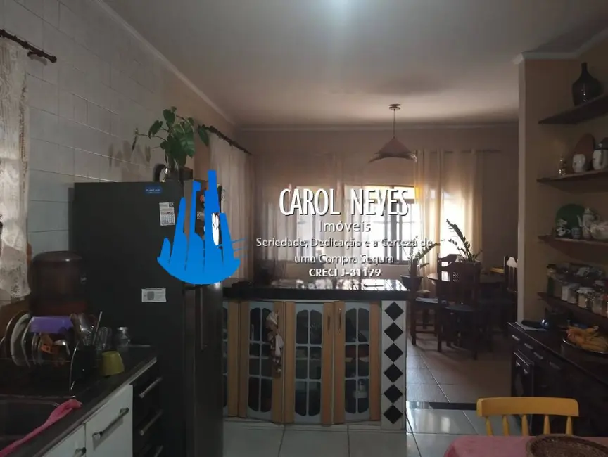 Foto 4 de Casa com 2 quartos à venda em Mongagua - SP