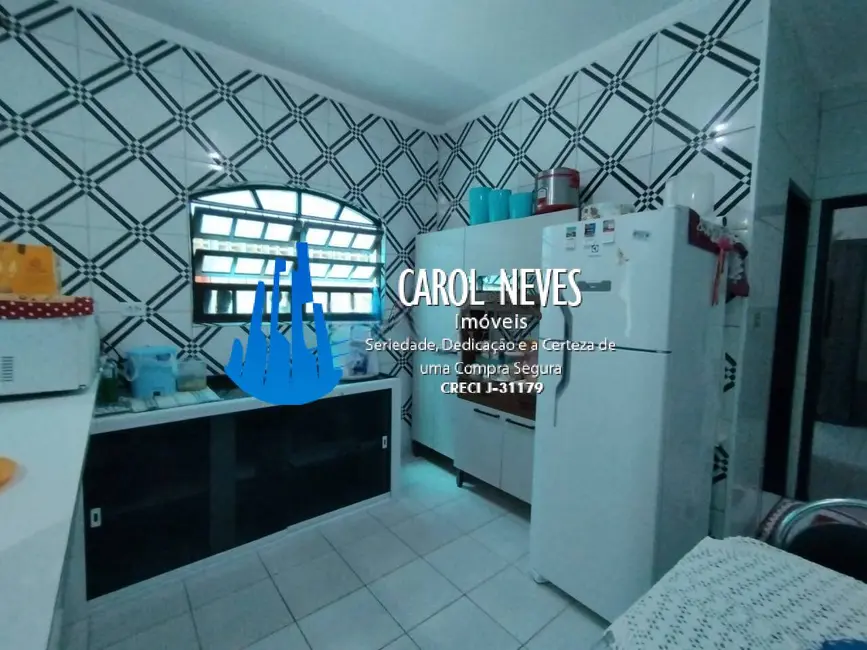 Foto 9 de Casa com 2 quartos à venda, 94m2 em Mongagua - SP