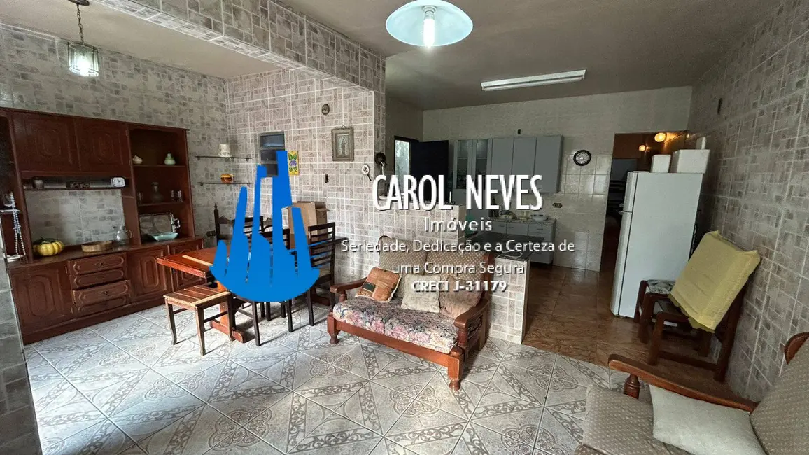 Foto 3 de Casa com 2 quartos à venda, 77m2 em Mongagua - SP