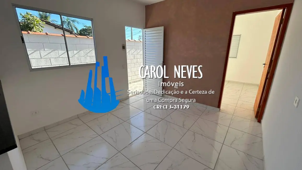 Casa com 2 quartos à venda, 50m2 em Itanhaem - SP - imagem 5 Foto 5 de Casa com 2 quartos à venda, 50m2 em Itanhaem - SP